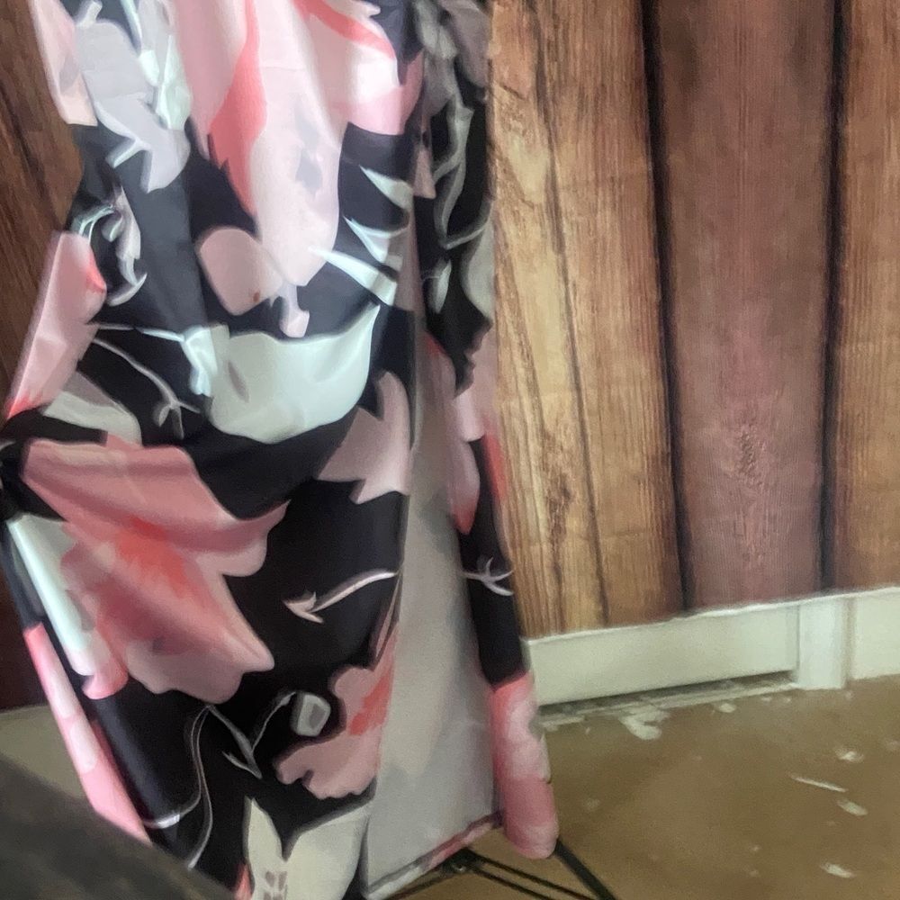 Black and Pink Floral Maxi Dress, Medium, 9G-111D053 - Picture 4 of 5